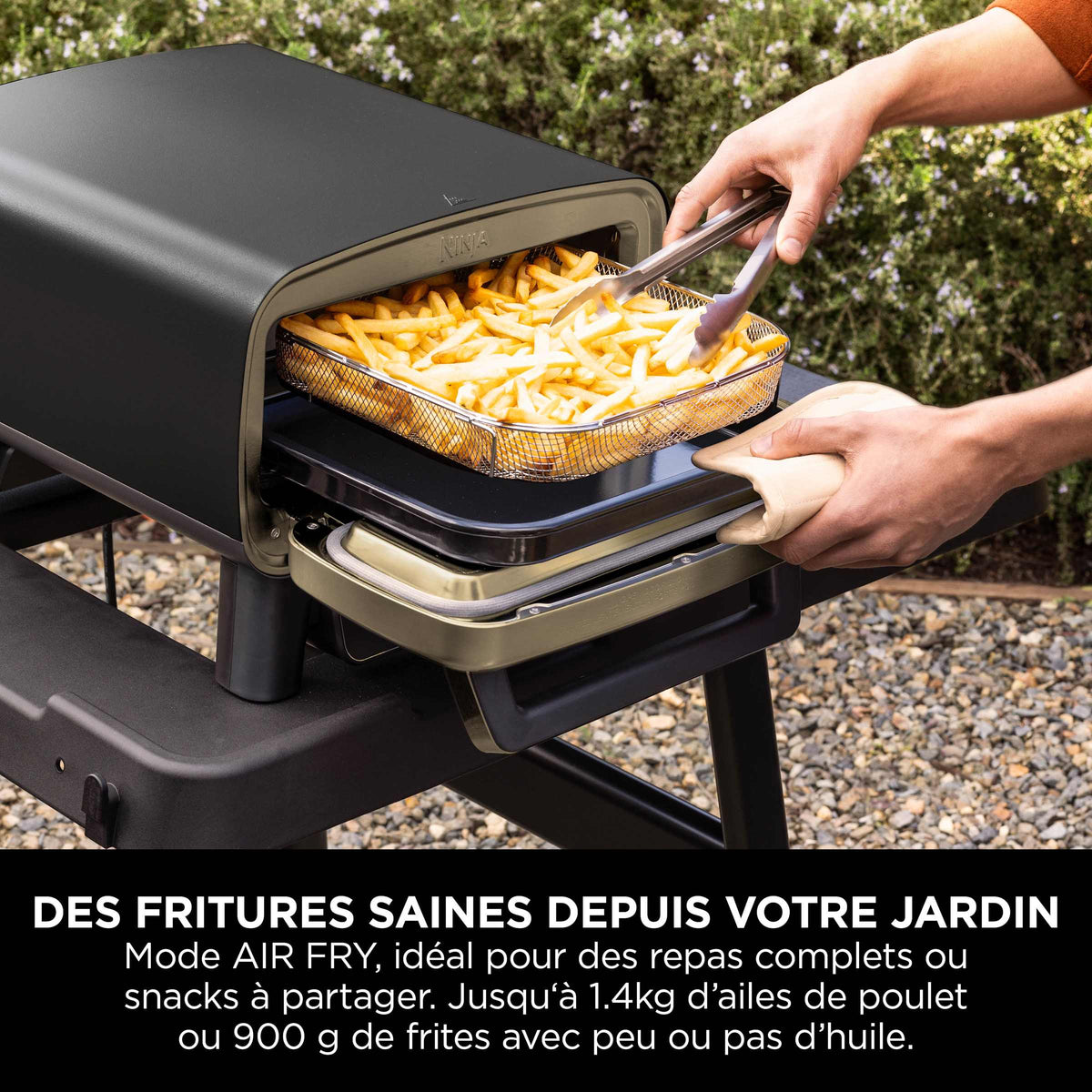 Four à pizza et air fryer électrique d’extérieur Ninja Artisan - Noir et Or